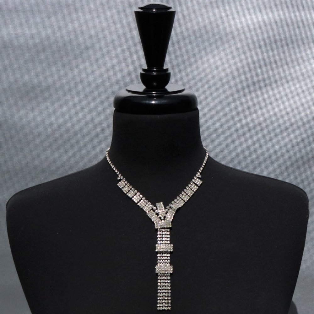 VINTAGE ART DECO UNIQUE RHINESTONE NECKLACE
